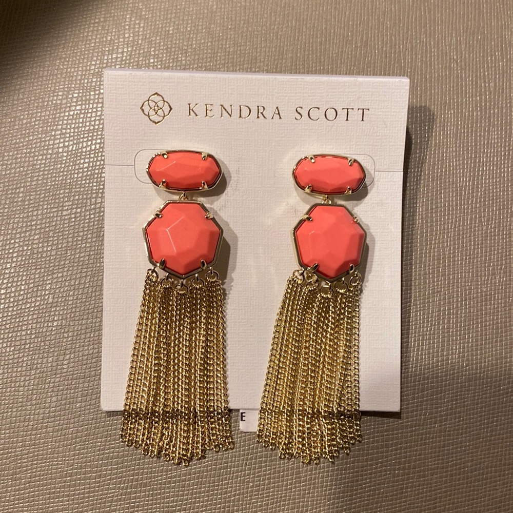Coral earrings by Kendra Scott, a regal, chic look!